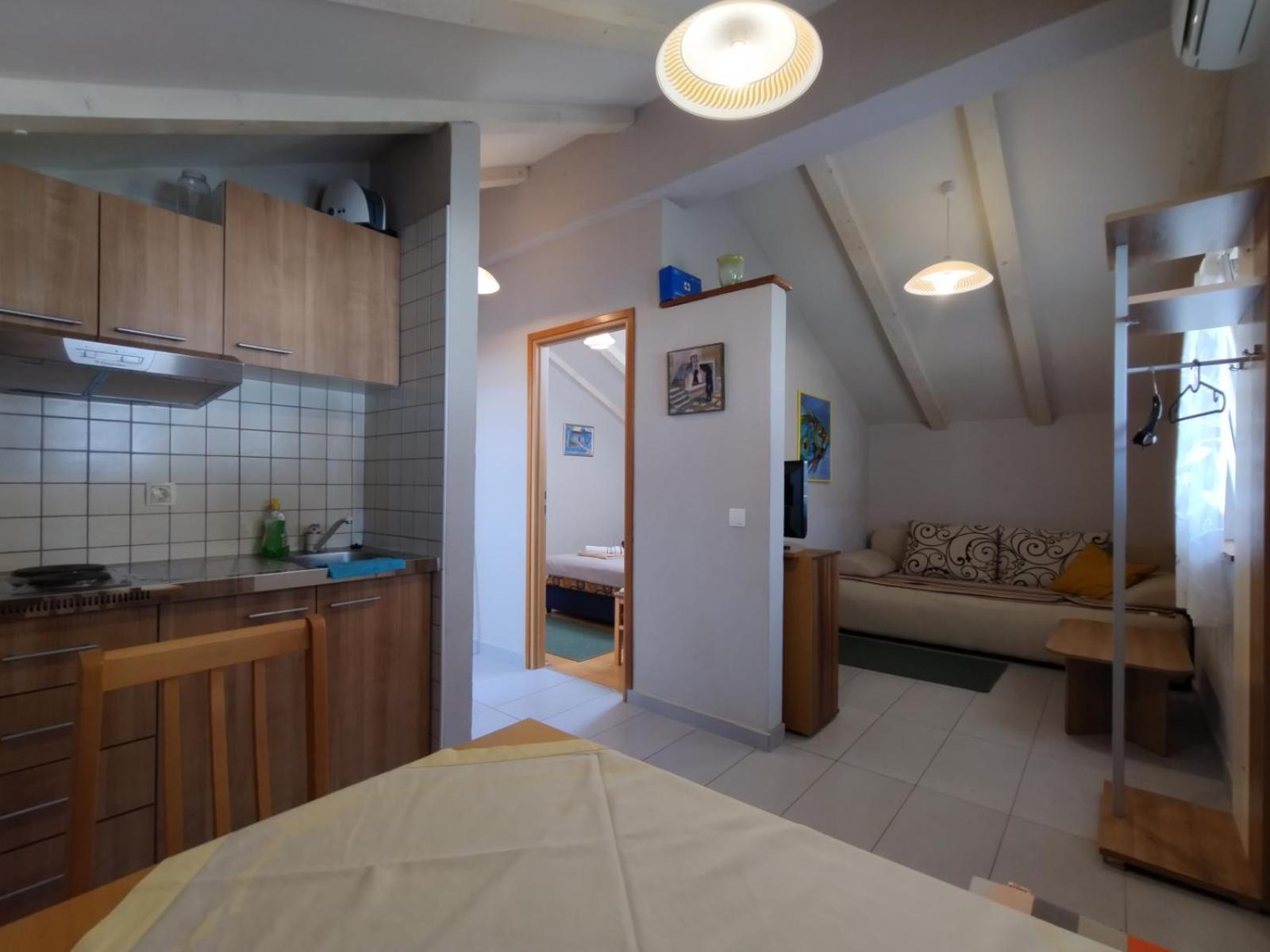 In With Terrace, Air Condition, Wifi *